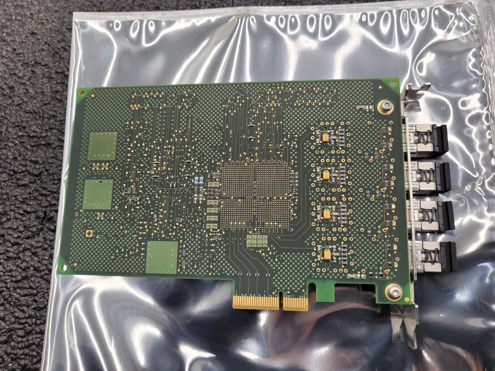 Advantest E8001-66443 FC Fibre Channel 4 Port ATE Card