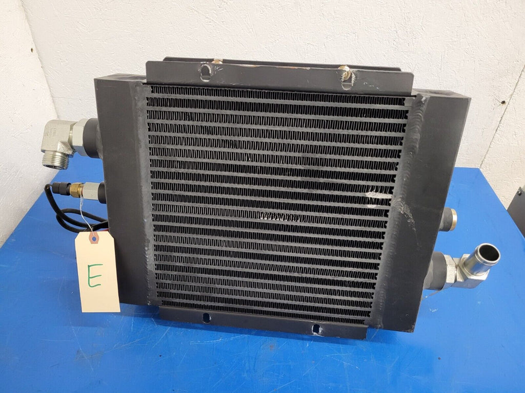American Cooling Systems Hydraulic Oil Cooler Radiator 24714AM + 12VDC Fan E