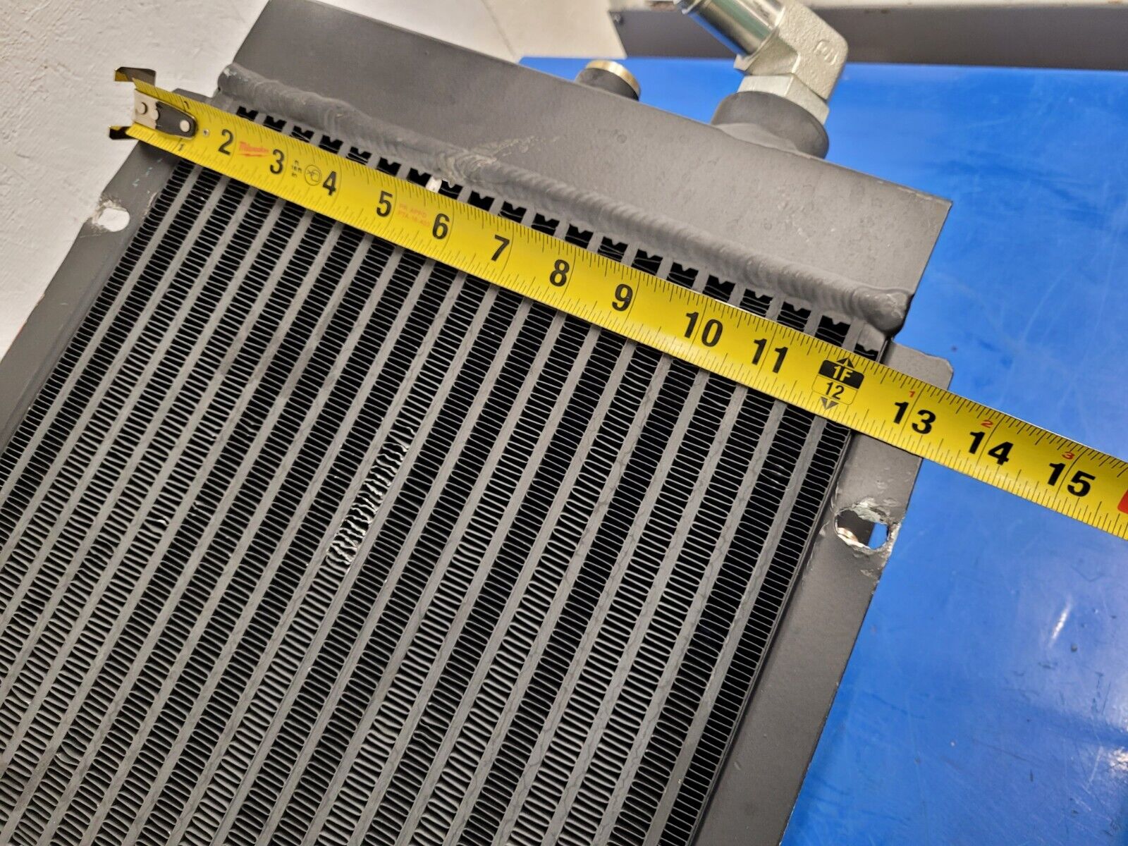 American Cooling Systems Hydraulic Oil Cooler Radiator 24714AM + 12VDC Fan E