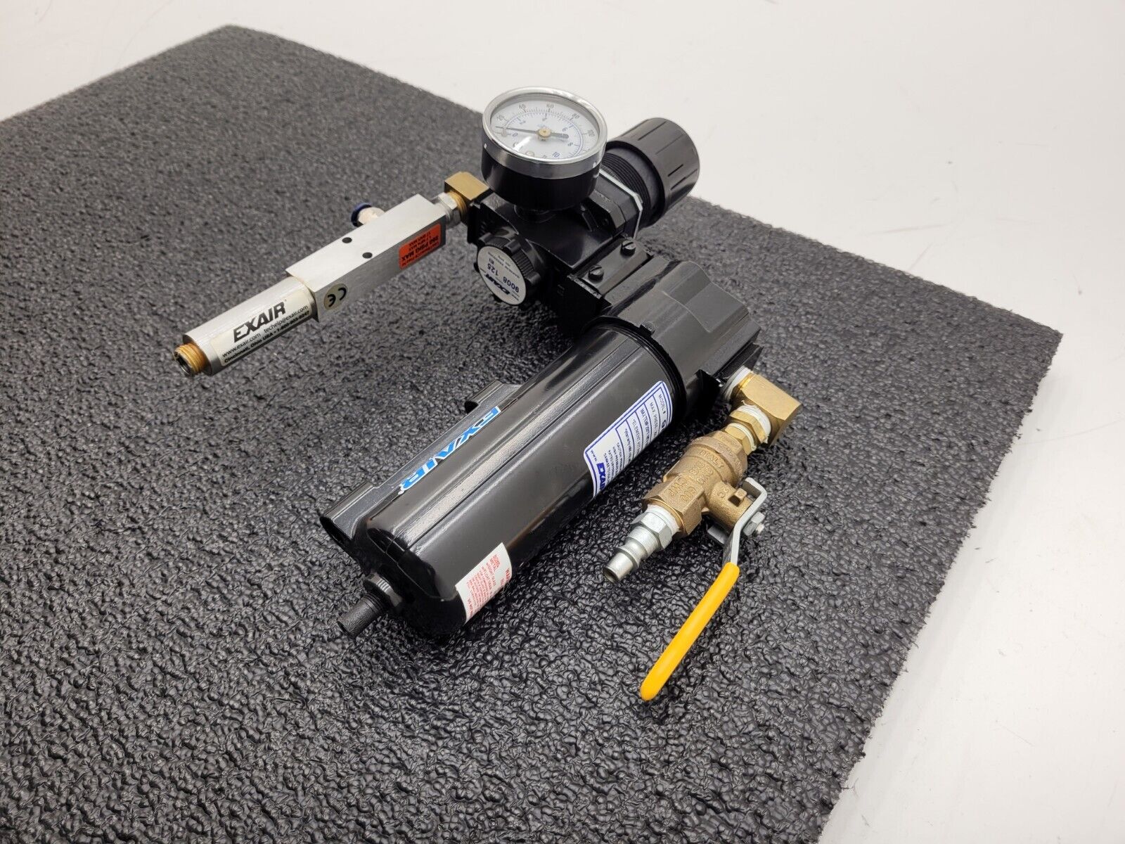 EXAIR E-VAC VACUUM 9001 Filter 9008 Regulator 820002 Vacuum Module