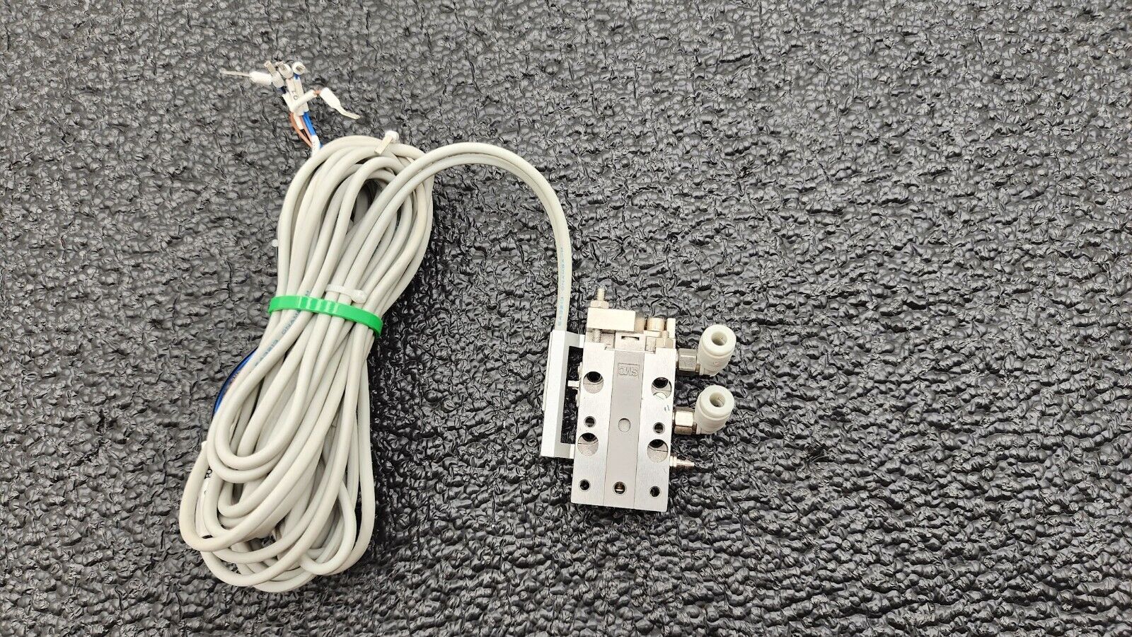 SMC 11-MXJ8L-10C Slide Table Clean Room MXS/MXJ Guided Cylinder w/ D-M9N Sensors