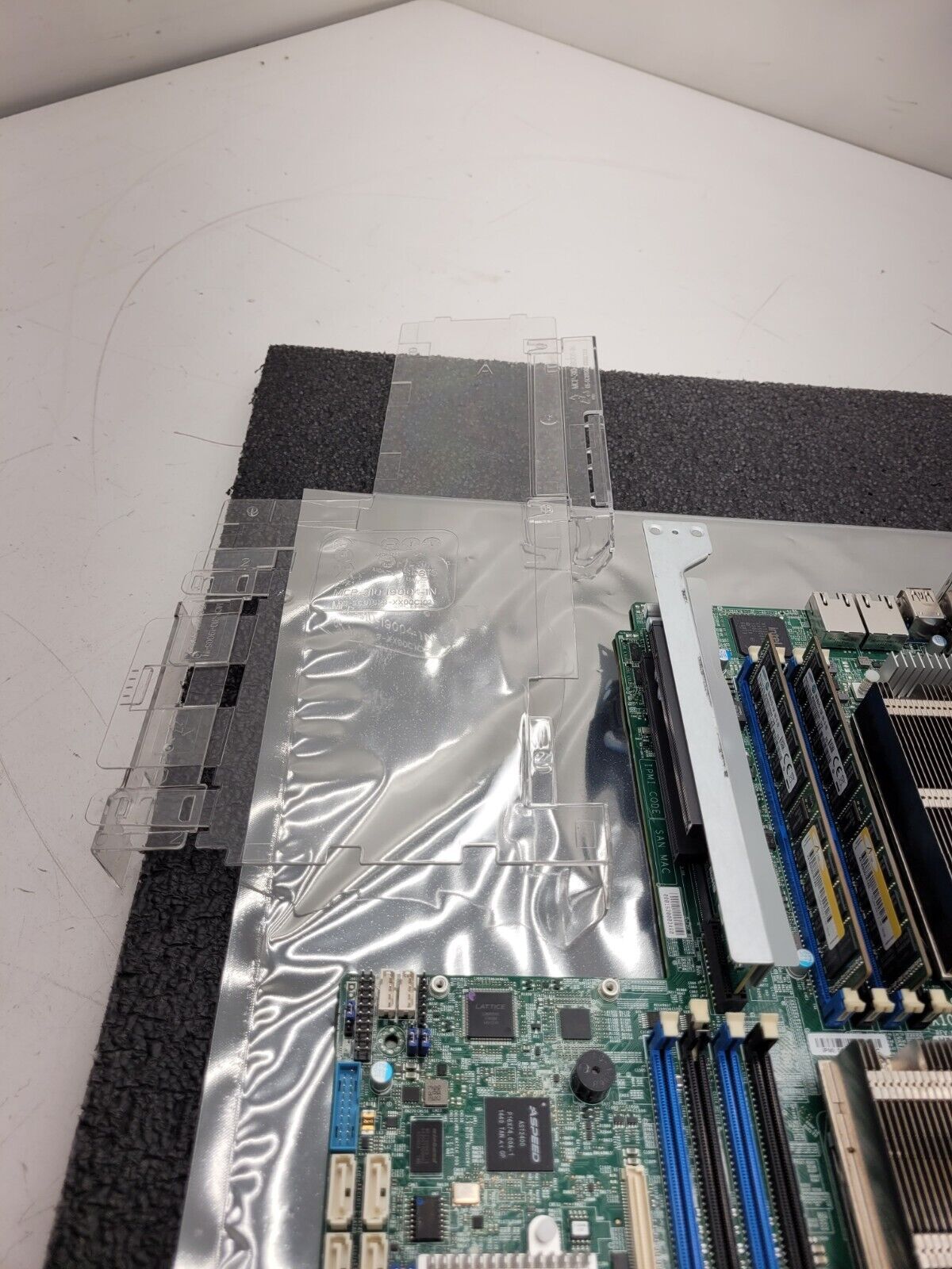 X10DRW-i Supermicro  Dual LGA2011 DDR4 Server Motherboard 2x E5-2630V3 64GB Ram