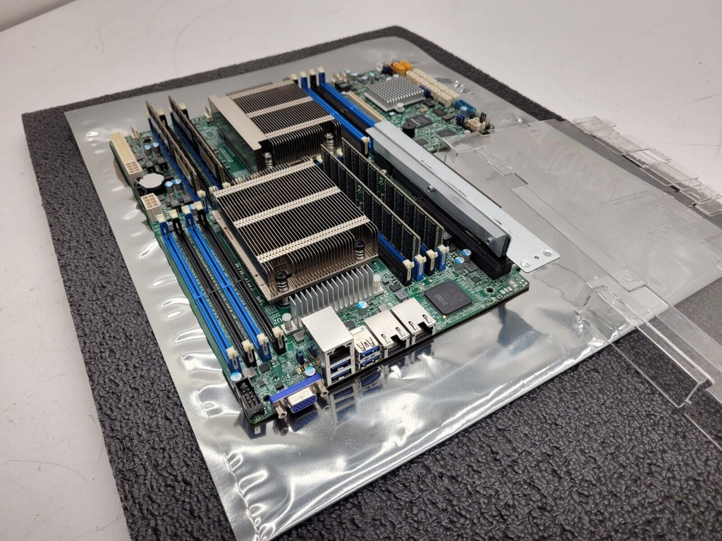 X10DRW-i Supermicro  Dual LGA2011 DDR4 Server Motherboard 2x E5-2630V3 64GB Ram