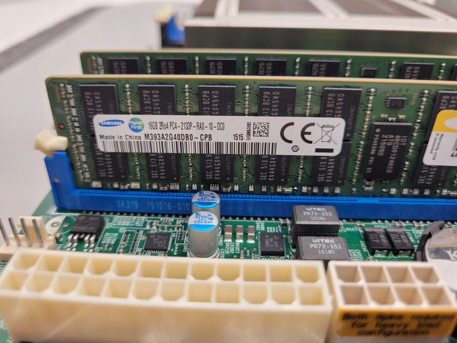 X10DRW-i Supermicro  Dual LGA2011 DDR4 Server Motherboard 2x E5-2630V3 64GB Ram