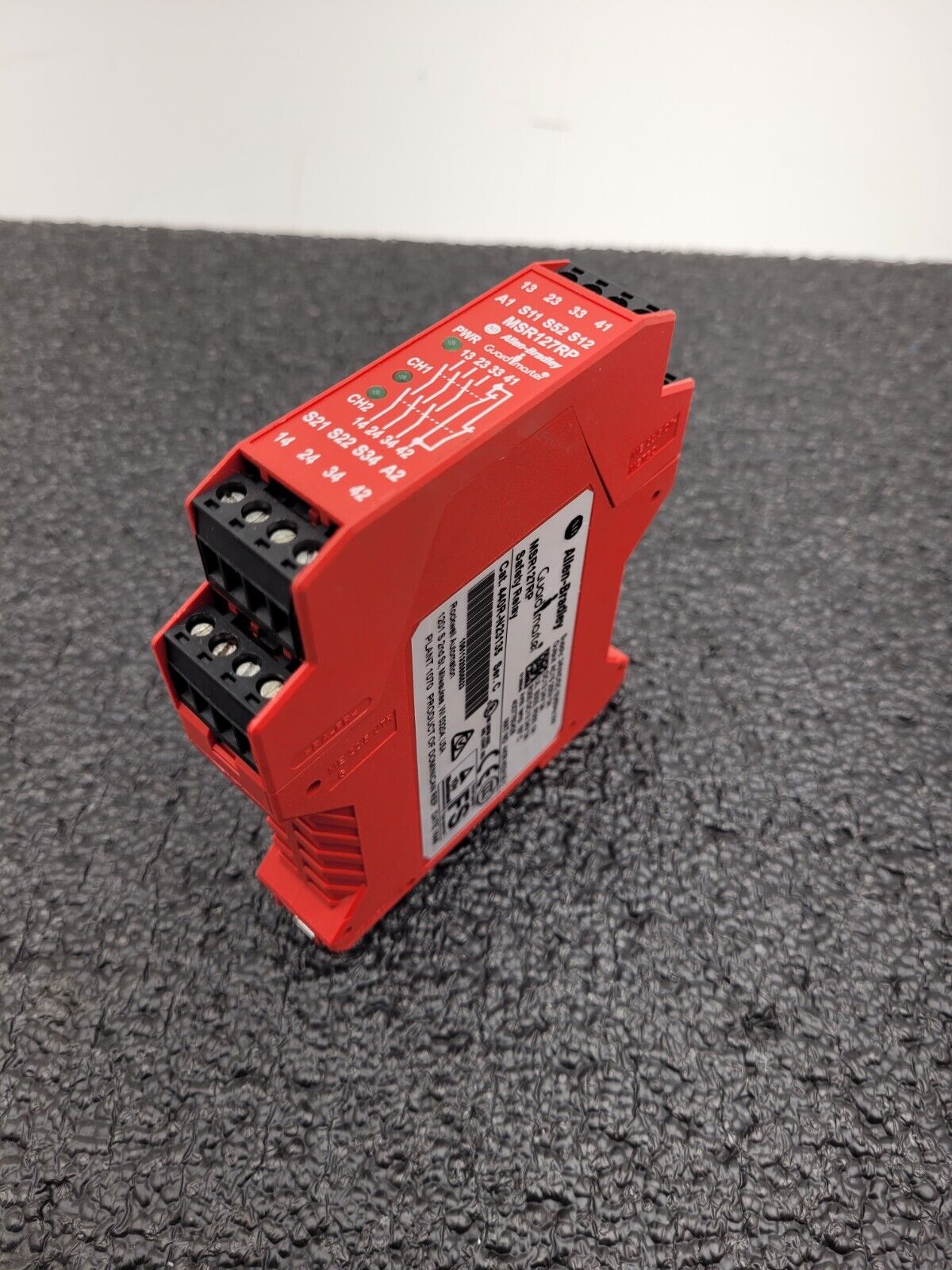 Allen-Bradley MSR127RP Guardmaster 440R-N23135 Safety Relay SER C