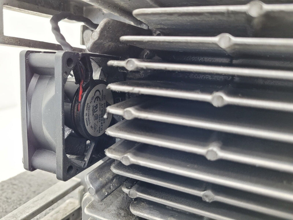 Allen Bradley 20AD5P0A3AYNNRNN /A PowerFlex 70 480V 3HP AC VFD Motor Drive