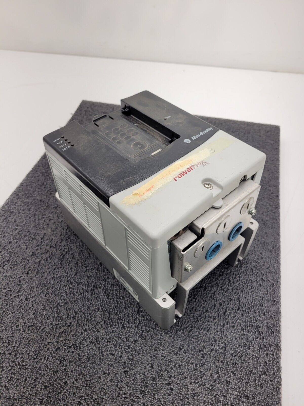 Allen Bradley 20AD8P0A0AYNNNC0 /A PowerFlex 70 480V 5HP AC VFD Motor Drive "B"