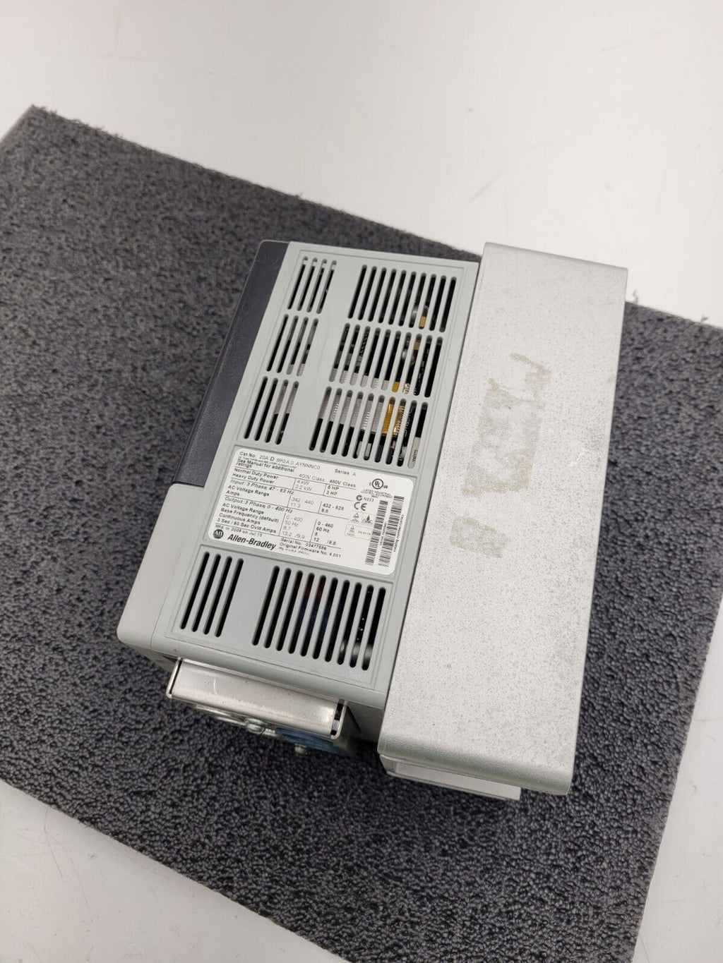 Allen Bradley 20AD8P0A0AYNNNC0 /A PowerFlex 70 480V 5HP AC VFD Motor Drive "B"