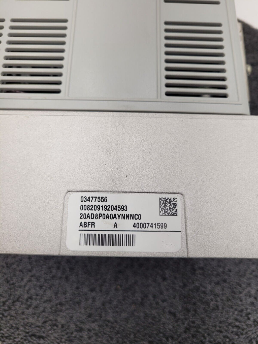 Allen Bradley 20AD8P0A0AYNNNC0 /A PowerFlex 70 480V 5HP AC VFD Motor Drive "B"