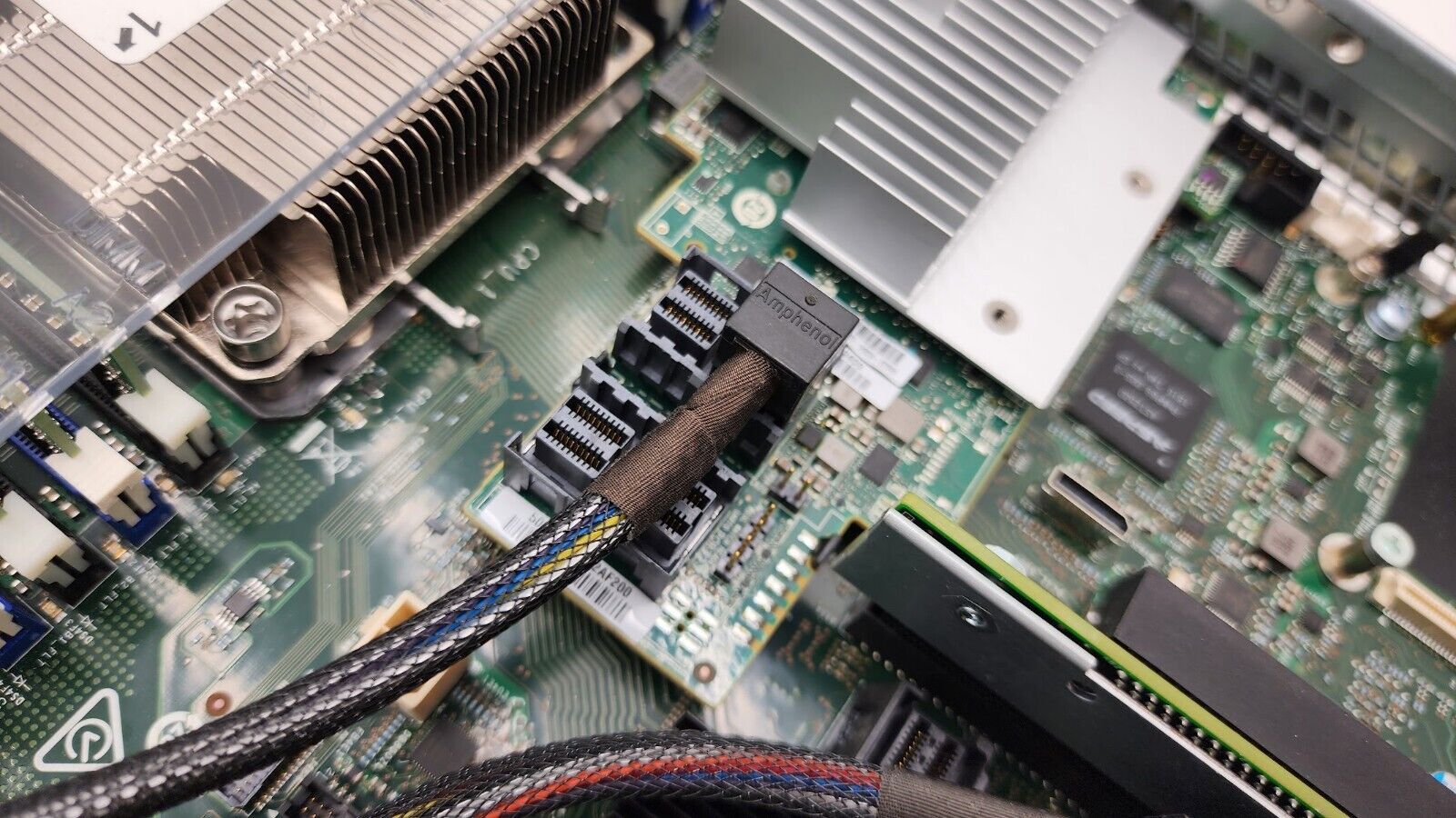 Intel S2600WF 1U 4-Bay LFF Workstation Server 2X Xeon Gold 6140 256GB Ram