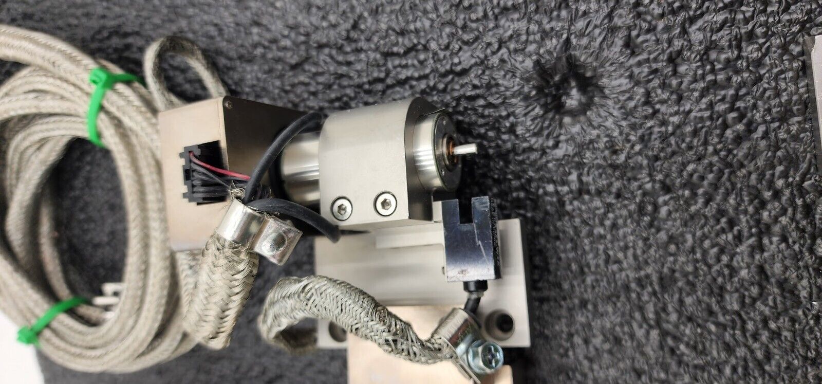 4x Maxon 2322.982-52.235-200 Dc Motor 232298252235200 Agilent HEDS-5540 Encoder