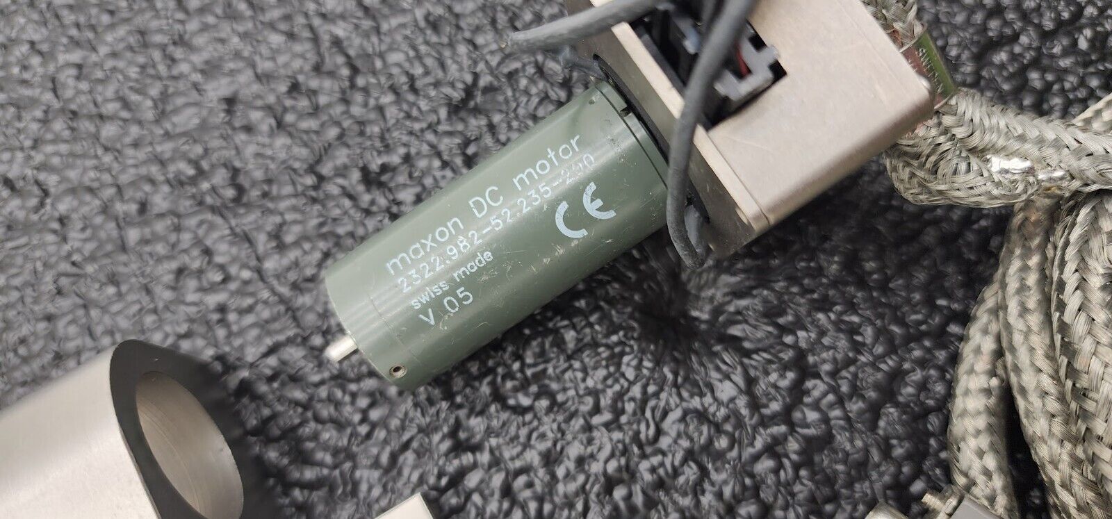 4x Maxon 2322.982-52.235-200 Dc Motor 232298252235200 Agilent HEDS-5540 Encoder