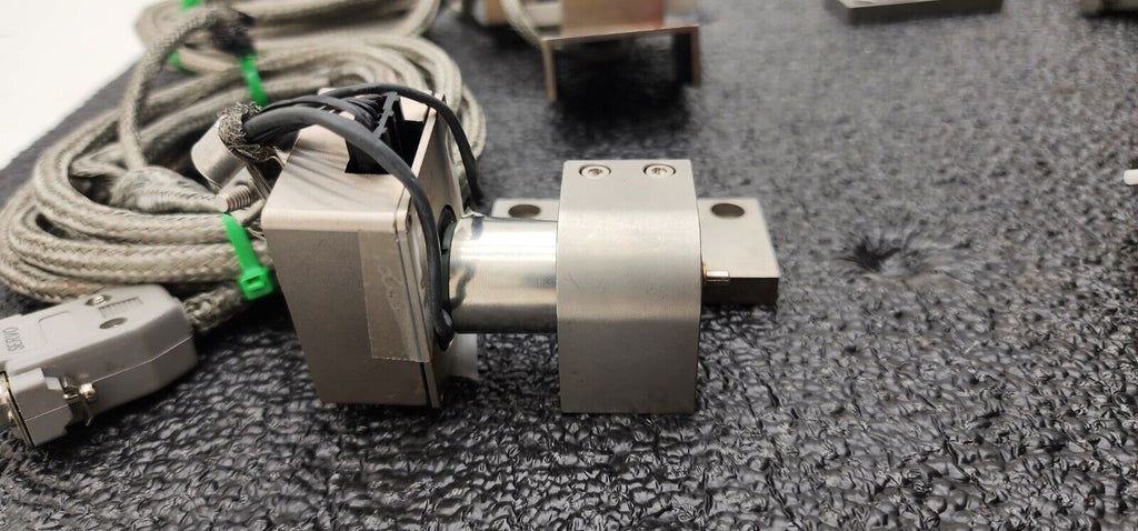 4x Maxon 2322.982-52.235-200 Dc Motor 232298252235200 Agilent HEDS-5540 Encoder