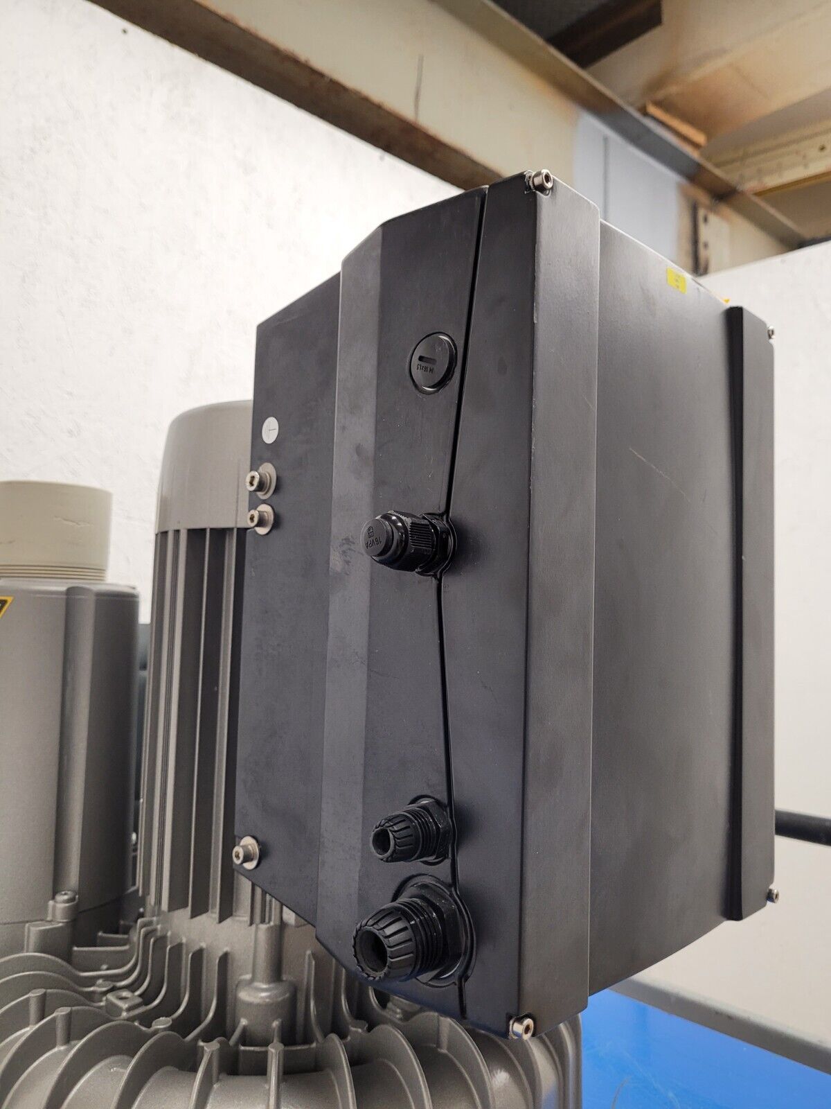 Becker SV 300/1 Regenerative Blower Vacuum Pump 10HP INV-MC4-7.50 Inverter Drive