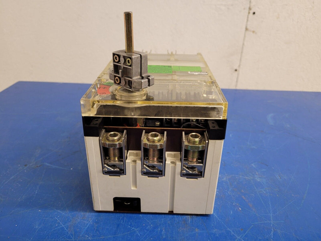 Klockner-Moeller N9-250-CNA 250A 3PH 600V 250A Circuit Breaker Disconnect