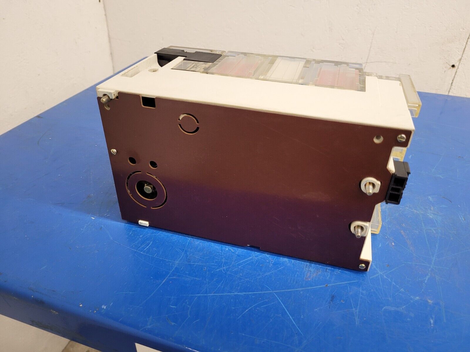 Klockner-Moeller N9-250-CNA 250A 3PH 600V 250A Circuit Breaker Disconnect