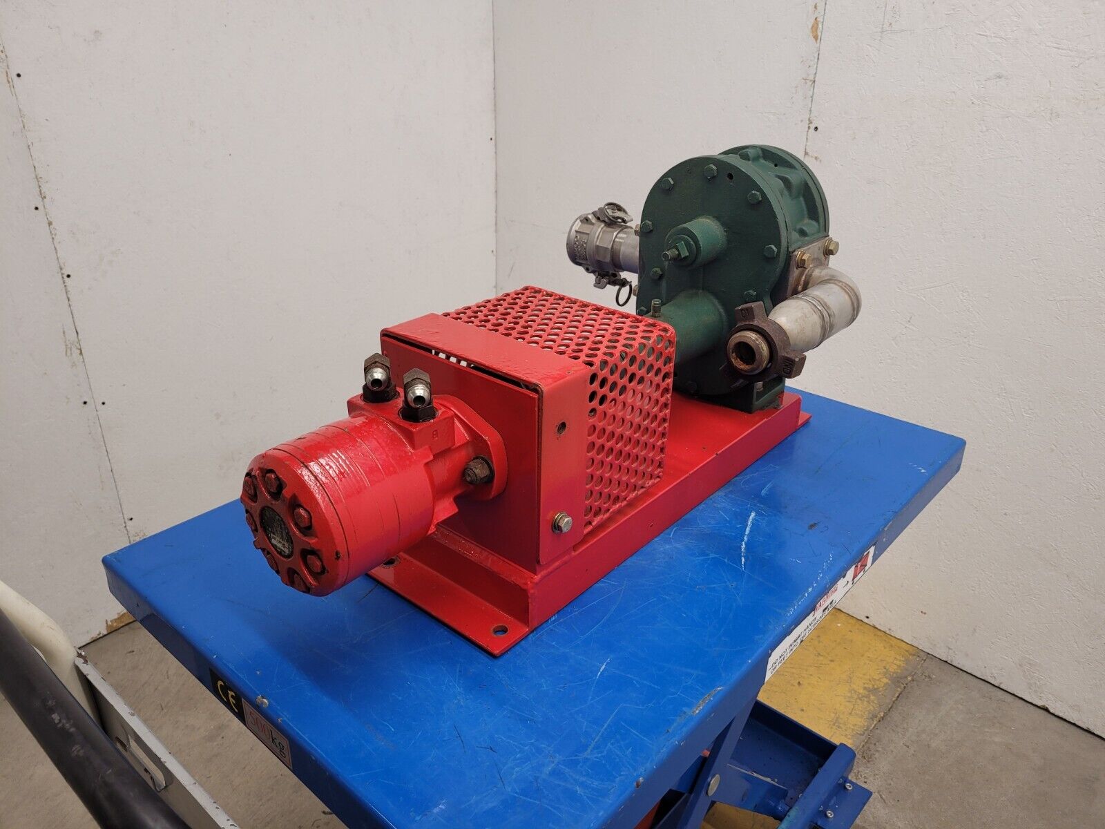 Bowie Industries Series 23 2" Pump 30928 Hydraulic Parker Motor Rubber Pump Gear