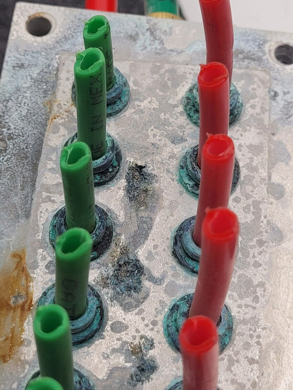 BOSCH Rexroth R424B03415 Pnuematic Solenoid 8x Valve Block Stack Unit B