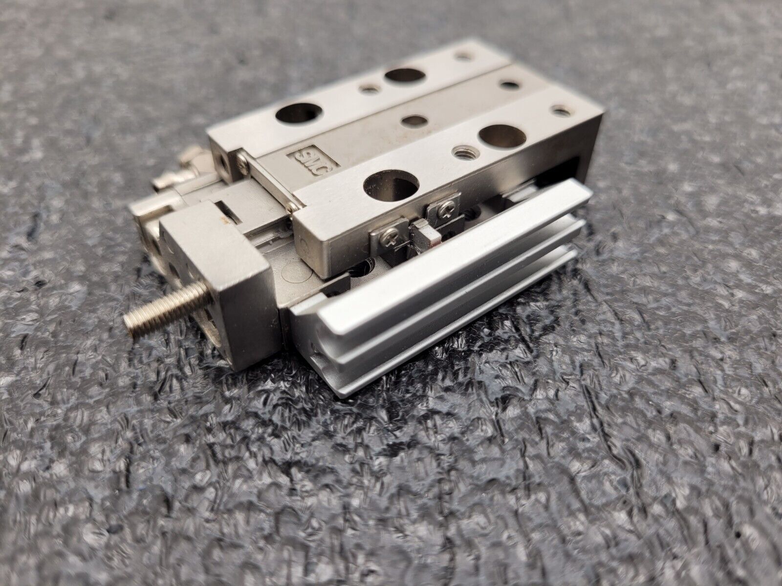 SMC 11-MXJ8L-5CT Slide Table Clean Room MXS/MXJ Guided Cylinder