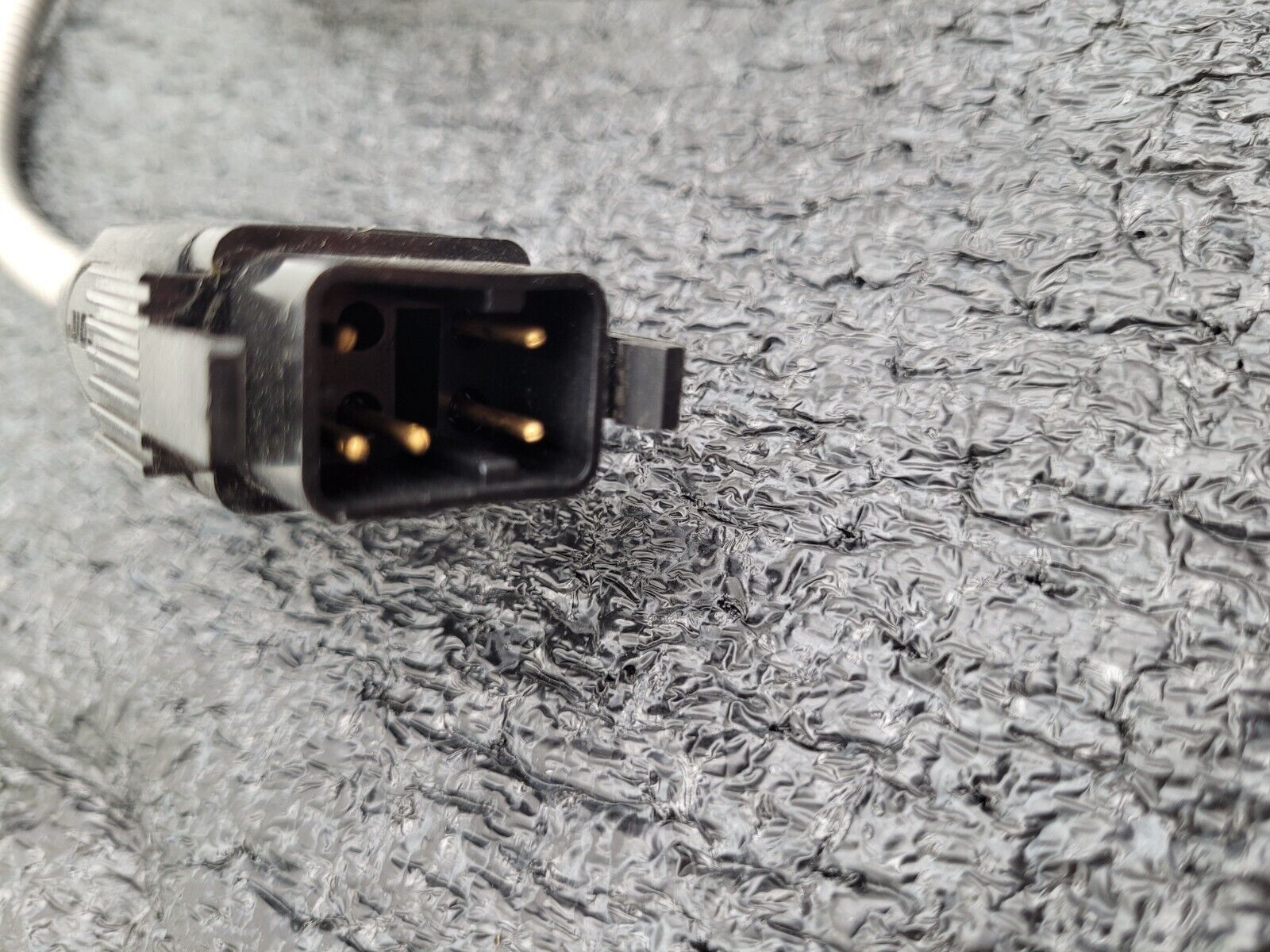 Dual Head Nordson Surebead S-012 T Hot Melt Adhesive Dispensing Glue Gun 8525140