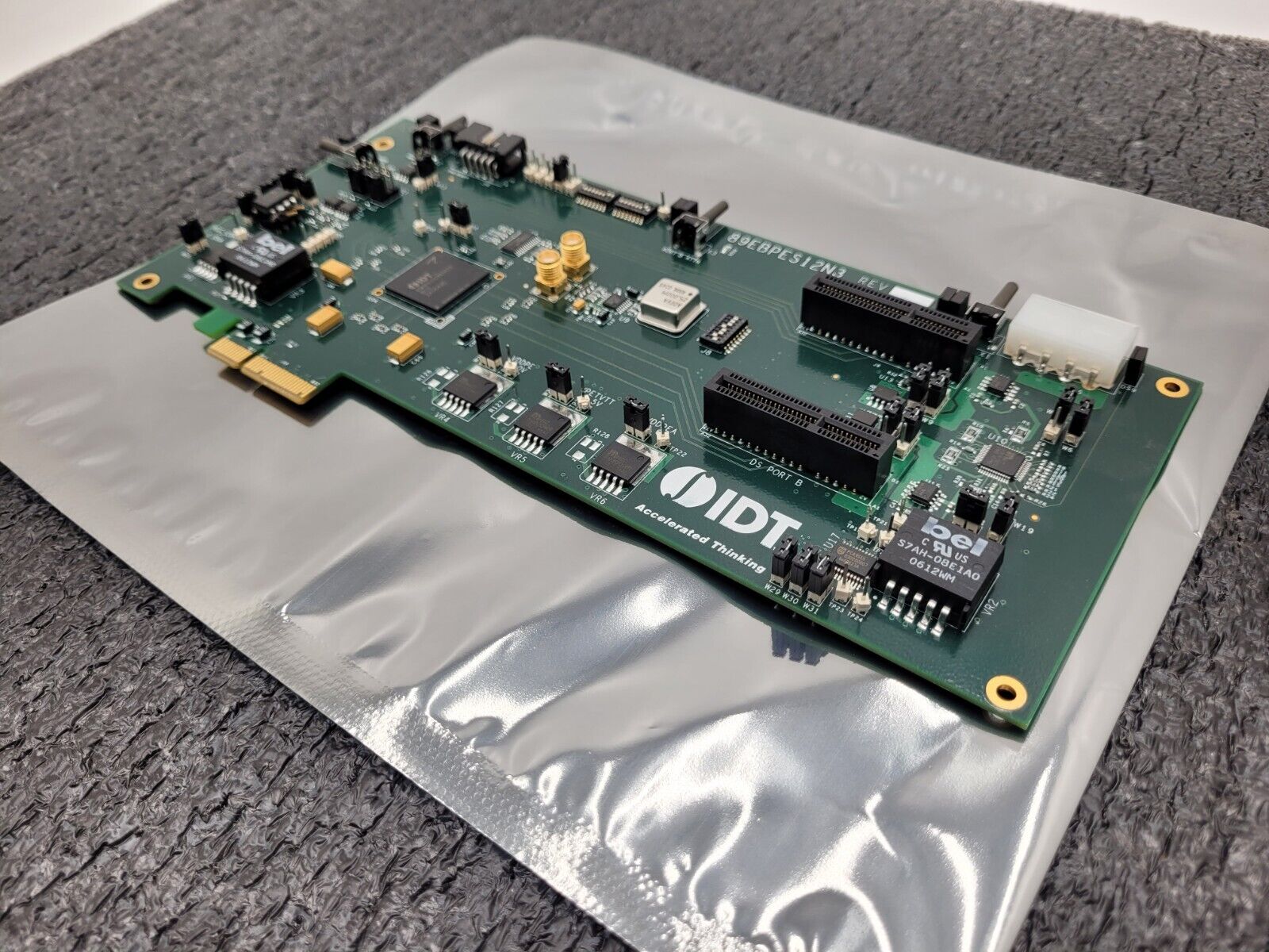 Renesas IDT 89EBPES12N3 Evaluation Board 18-597-001
