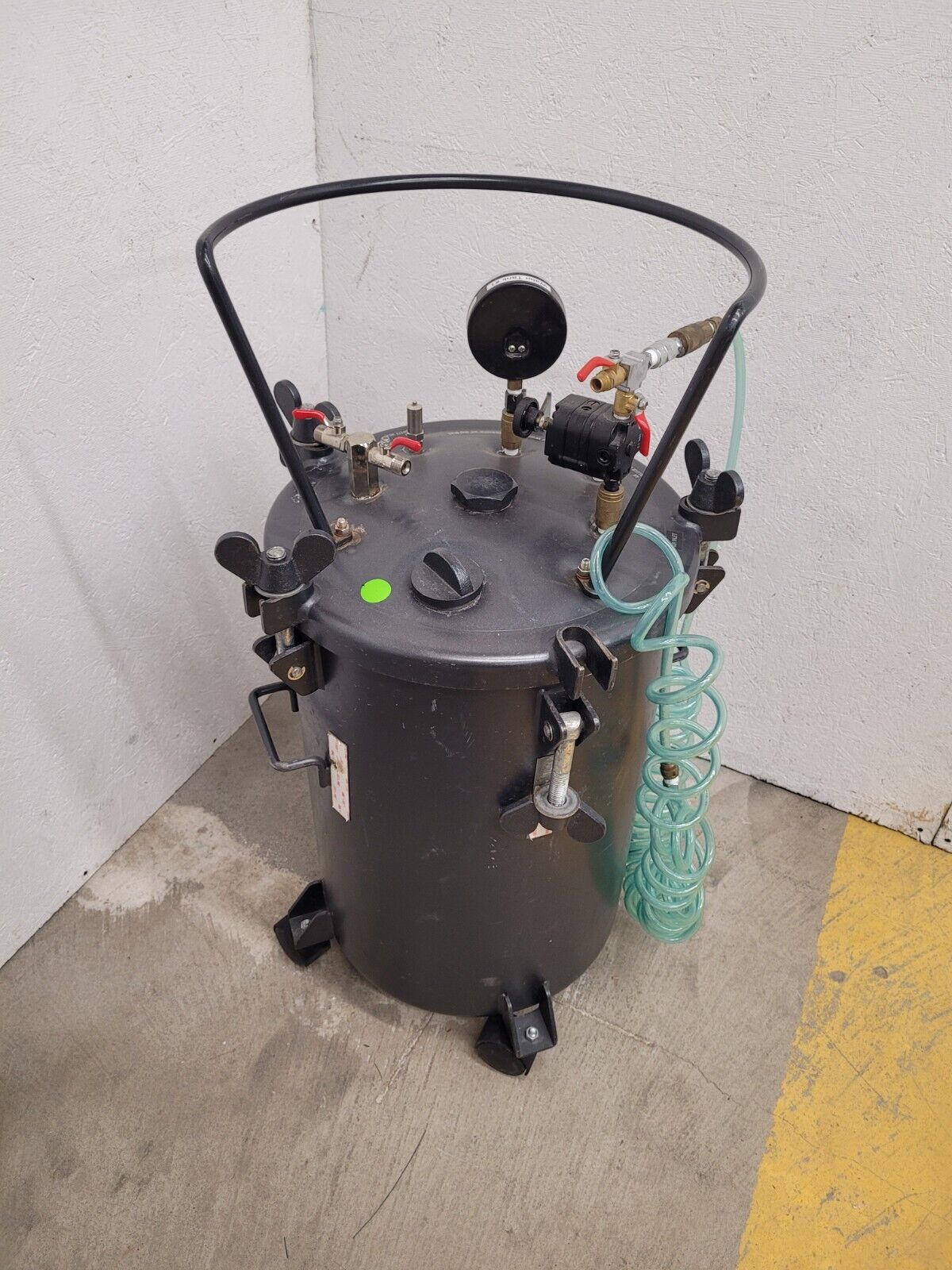 C.A. TECHNOLOGIES Mold Making Paint Pressure Pot Tank 15 Gallon 51700 80PSI