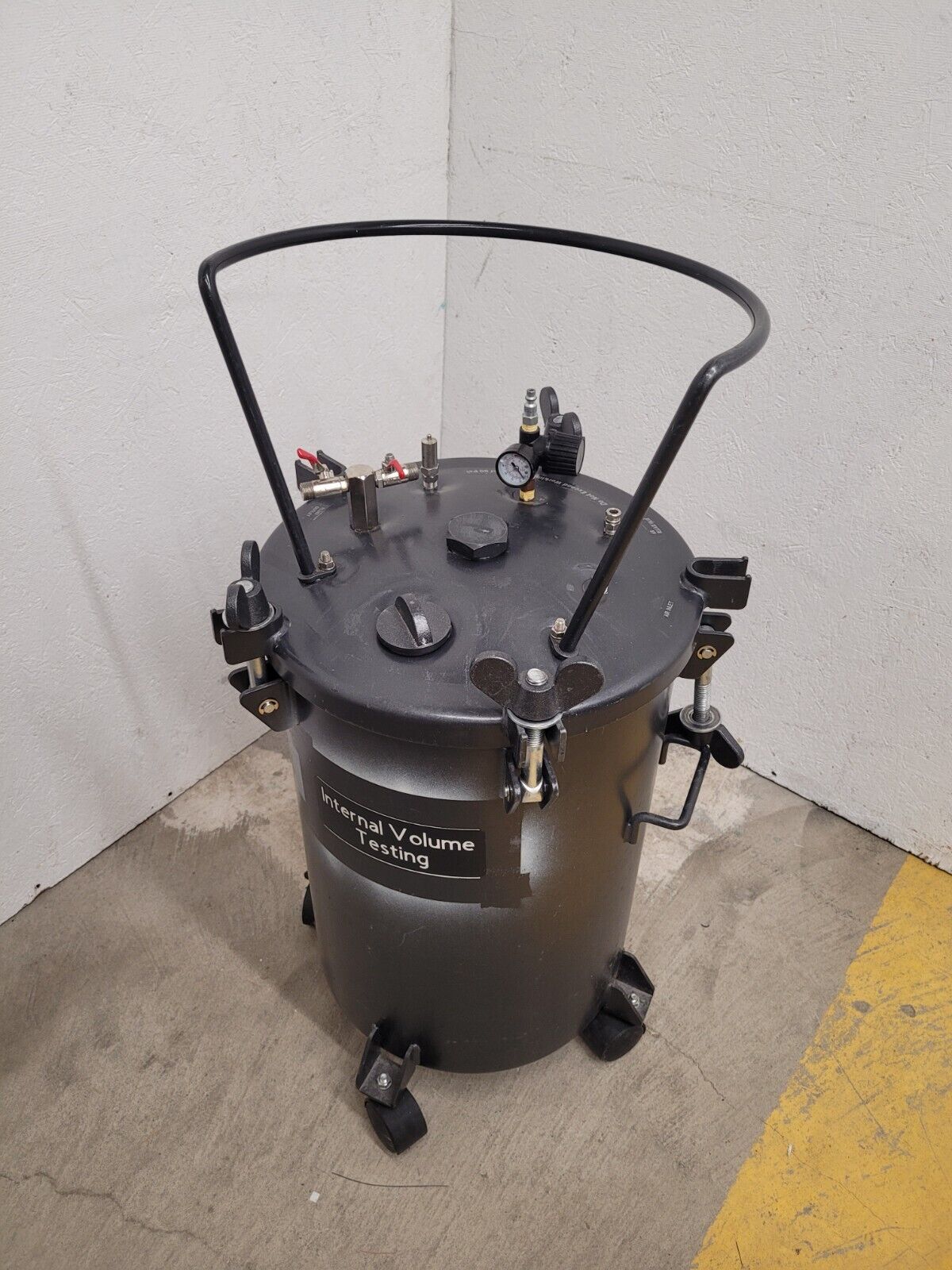 C.A. TECHNOLOGIES Internal Volume Displacement Test Tank 15 Gallon 51700 80PSI