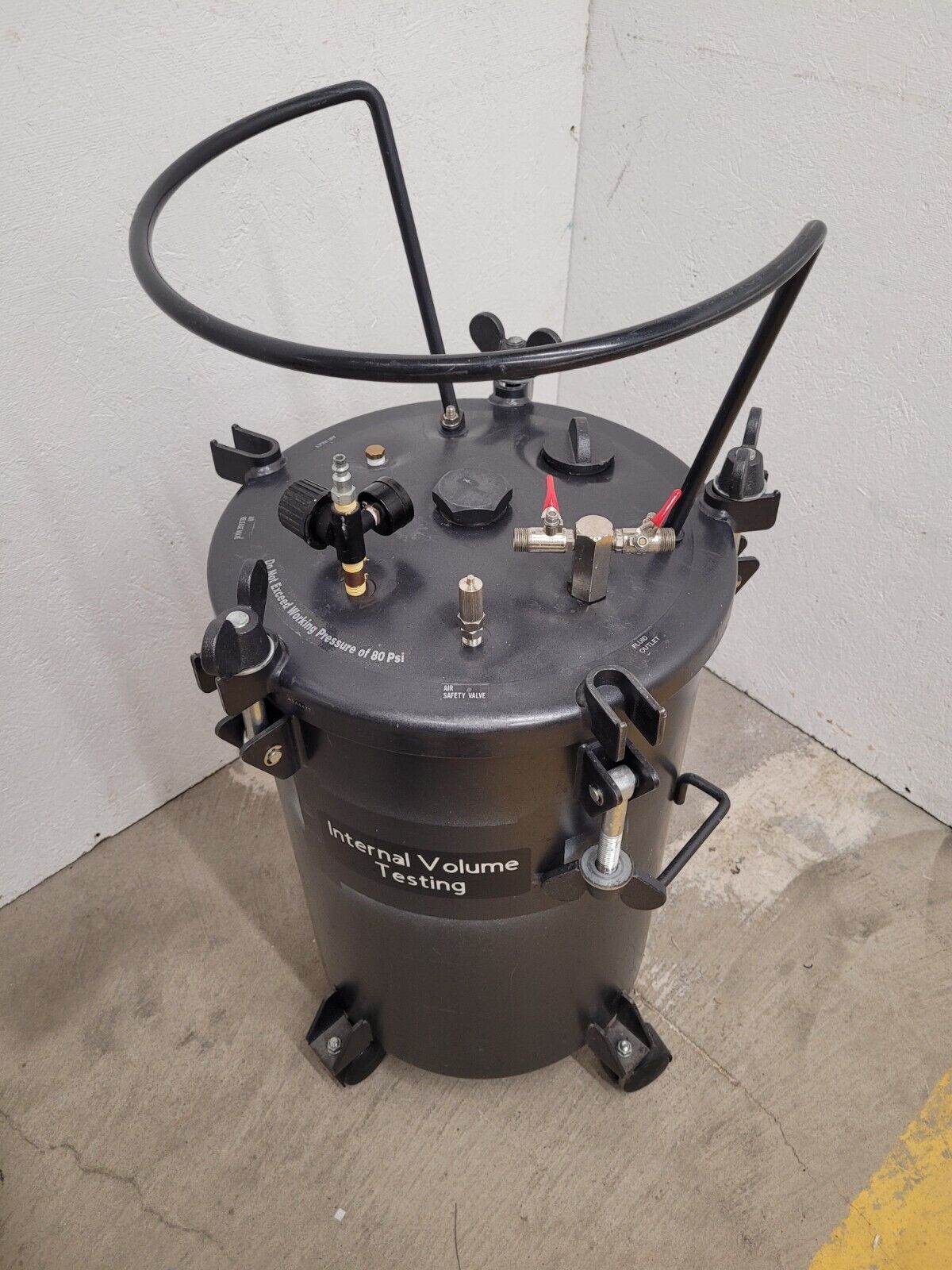 C.A. TECHNOLOGIES Internal Volume Displacement Test Tank 15 Gallon 51700 80PSI