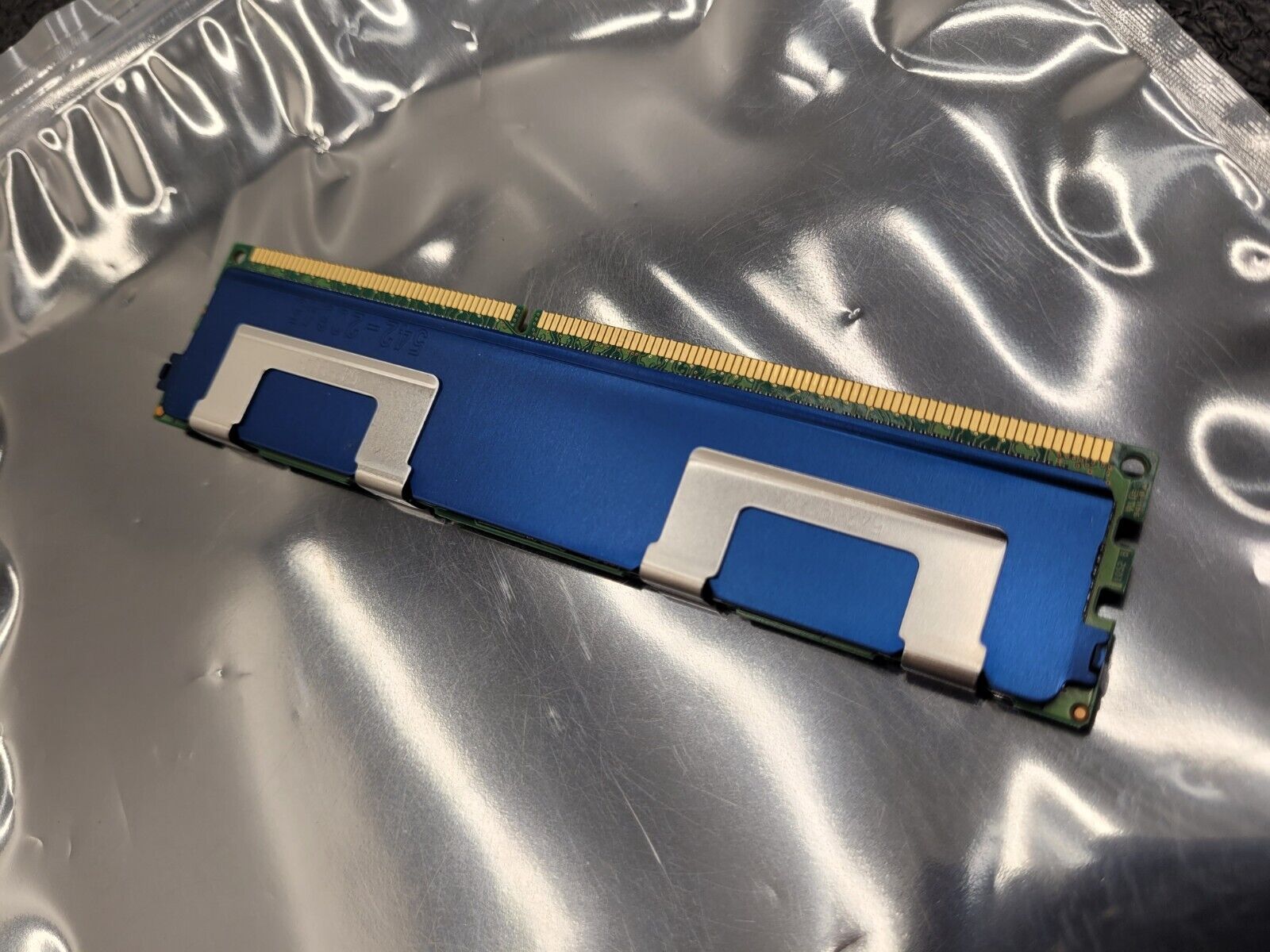 647654-081 GENUINE HP 32GB 4RX4 PC3L-10600L MEMORY FOR G8 647903-B21 Micron ECC