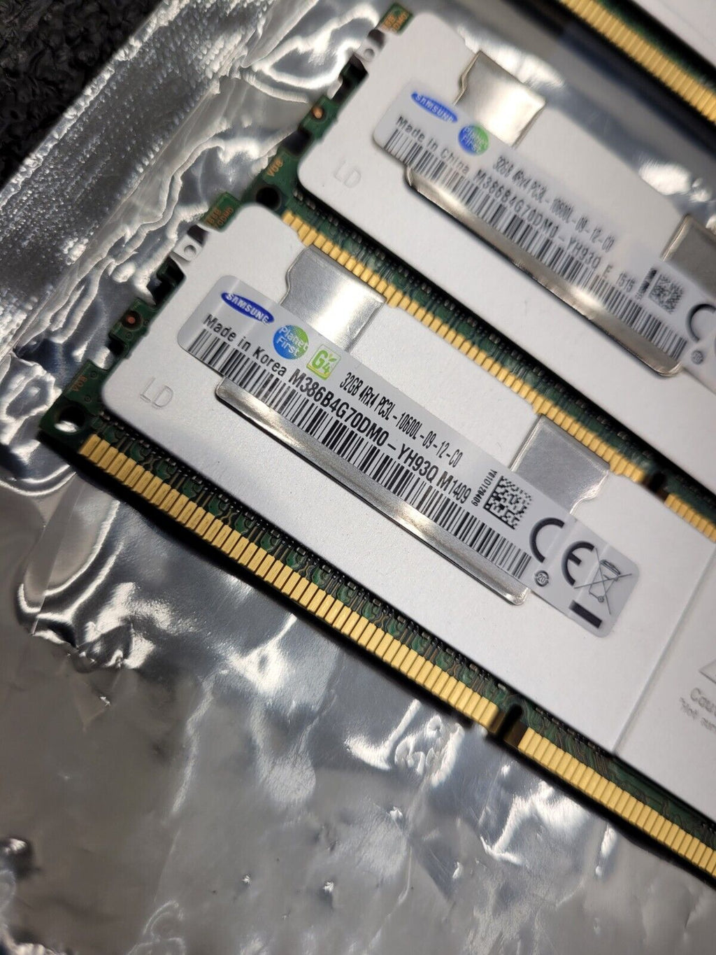 Lot of 9x 32GB Sticks Samsung 4RX4 PC3L-10600R 10600L MEMORY 288GB 647654-081