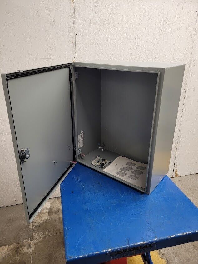 Hoffman 338NJ CSD2420 HC Hinged Lid Weathertight Mild Steel Enclosure 24x20x10"