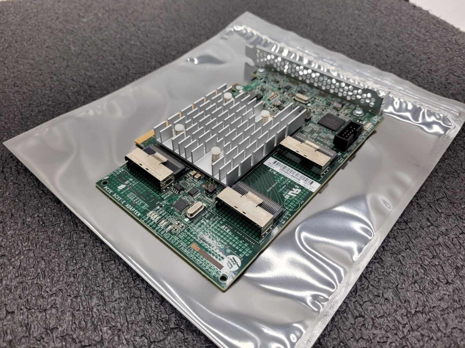 HP U.2 NVMe Bridge Card PCIe-x16 FH PN: 824019-001 708724-001