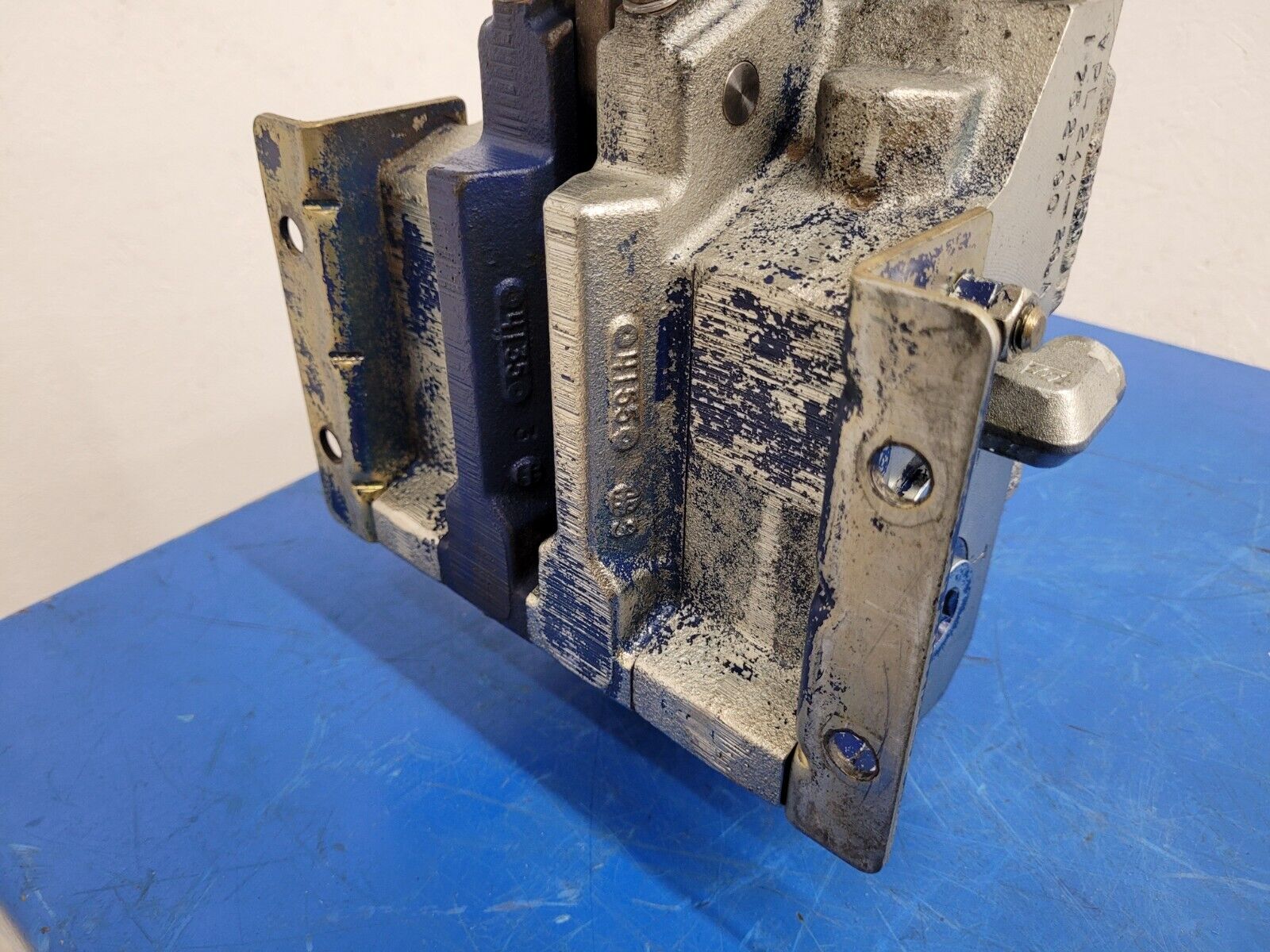 Hydraulic 2-Way 3 Body Control Valve Stack DB5195.800 VPL244-29A