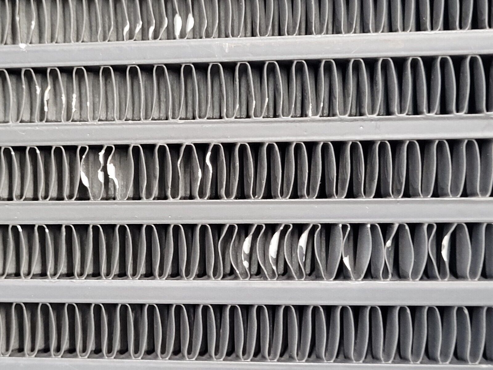 American Cooling Systems Hydraulic Oil Cooler Radiator 24714AM Damaged Mounts G