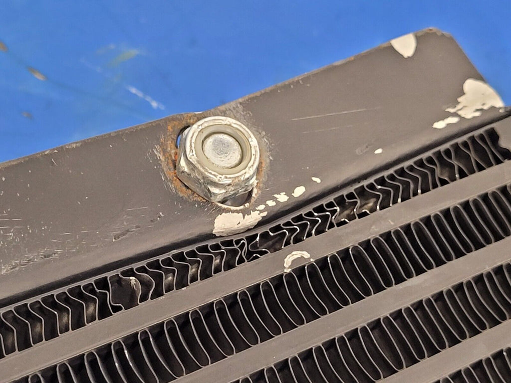 American Cooling Systems Hydraulic Oil Cooler Radiator 24714AM Damaged Mounts G