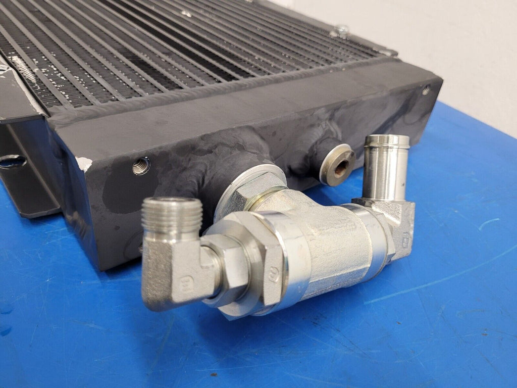American Cooling Systems Hydraulic Oil Cooler Radiator 24714AM Damaged Mounts G