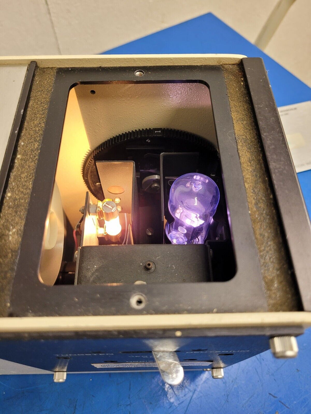 GCA McPherson Instrument Tungsten Deutrium Light Source EU-701-50 w/ Filters