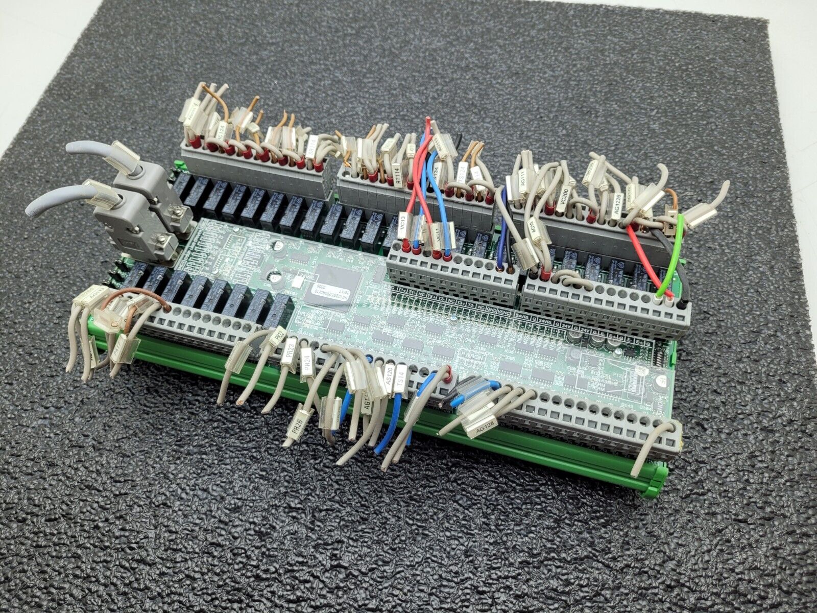 Polymac Akron 440 Controller PE290 CNC Edge Bander I/O Sensor Relay Board