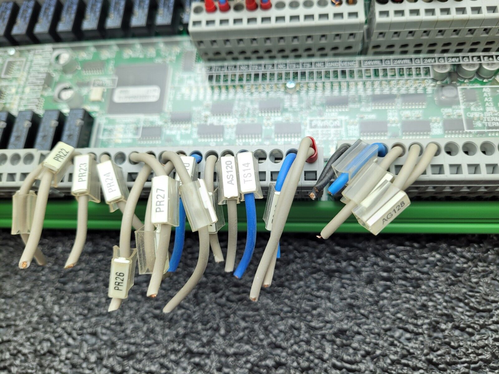 Polymac Akron 440 Controller PE290 CNC Edge Bander I/O Sensor Relay Board