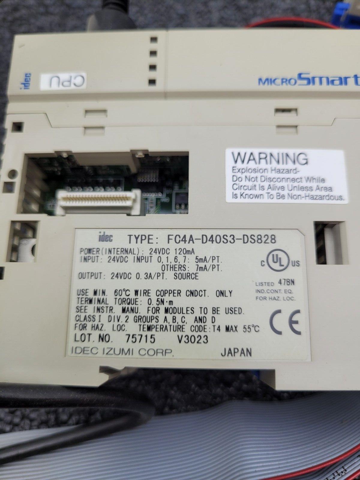 FC4A-D40S3-DS828 CPU PLC Idec FC4A-HPC3 Communication Module Gateway, cables