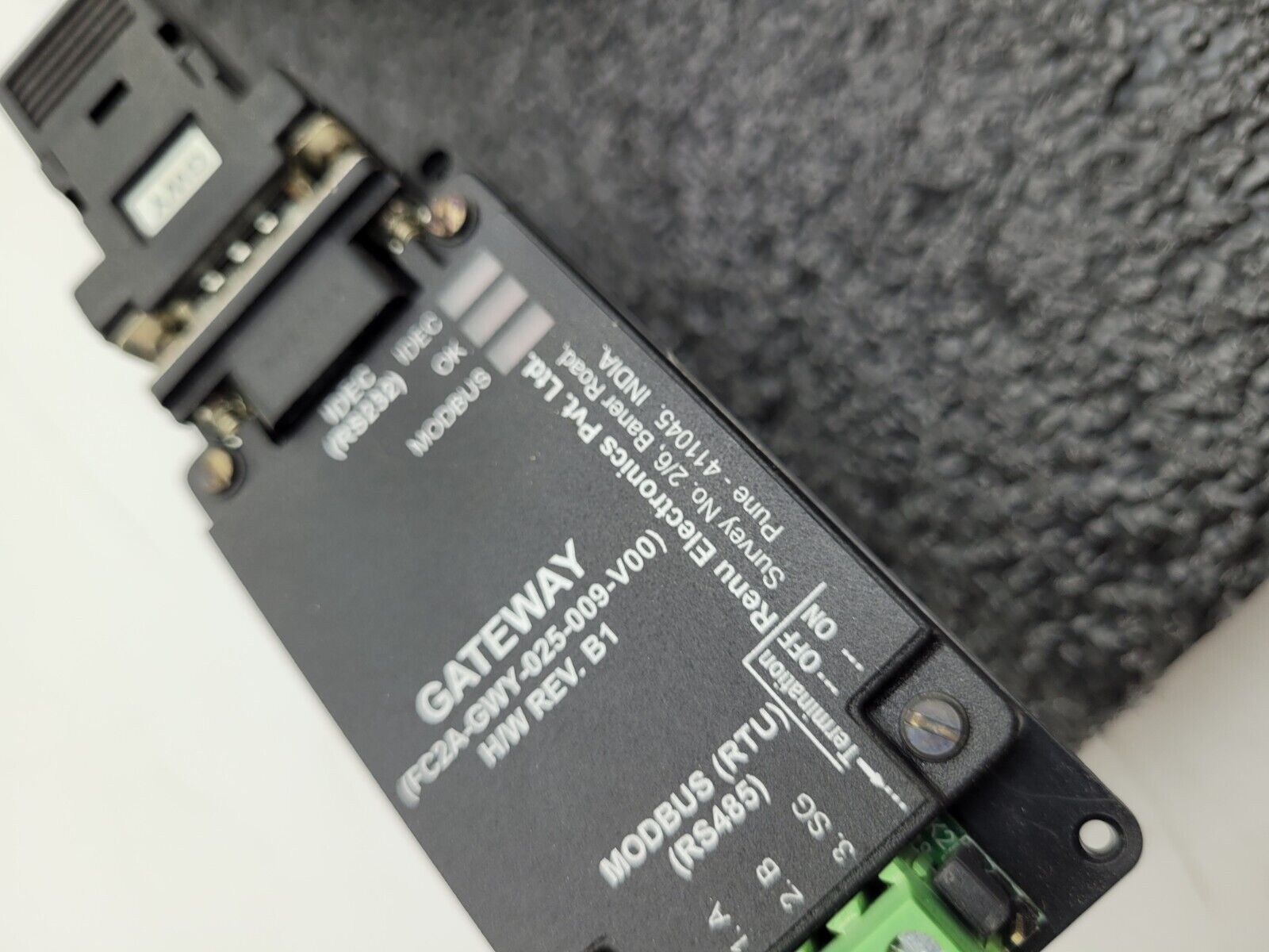 FC4A-D40S3-DS828 CPU PLC Idec FC4A-HPC3 Communication Module Gateway, cables