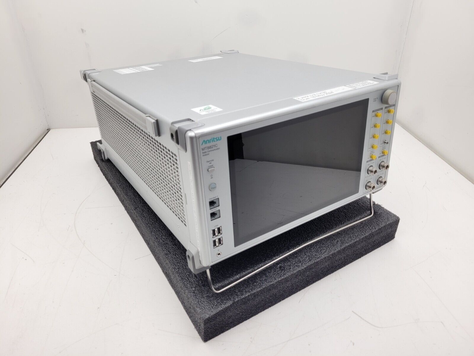 Anritsu MT8821C Wireless Radio Communication Analyzer LTE UE OTA Loaded 6GHz