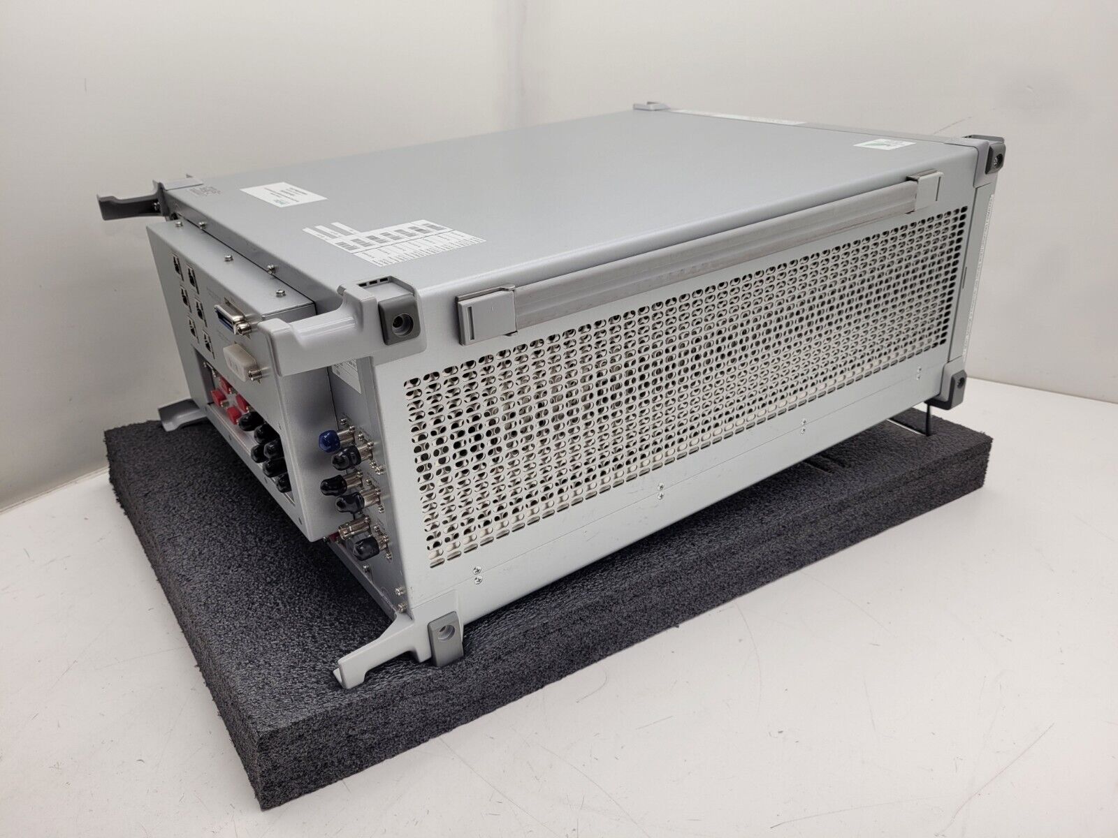 Anritsu MT8821C Wireless Radio Communication Analyzer LTE UE OTA Loaded 6GHz