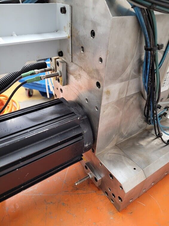 Weeke Homag Gang Drill Mill CNC Router Head 19 Spindle, Slitter, 3 Horizontal