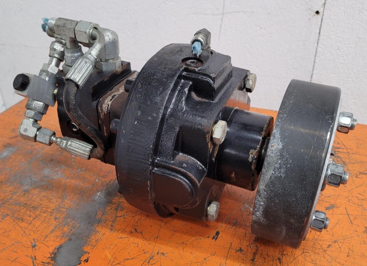 White Drive Products HB Hydraulic Wheel Drive Motor With Holding Brake Unit E