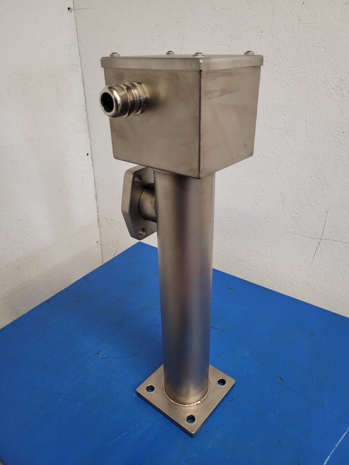 IRCA Inline 9kW 16" Liquid Heater 400V 50Hz From 2019  1REBPDU83001 Unused