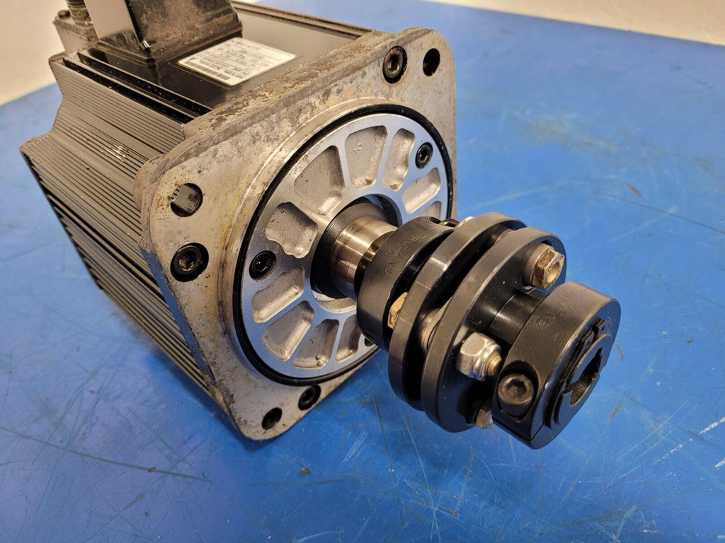 HAAS AC Servo Motor YASKAWA SGMG-09A2AB 2005 VF-2SS Working Pull Unit D