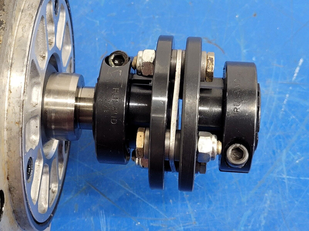 HAAS AC Servo Motor YASKAWA SGMG-09A2AB 2005 VF-2SS Working Pull Unit D