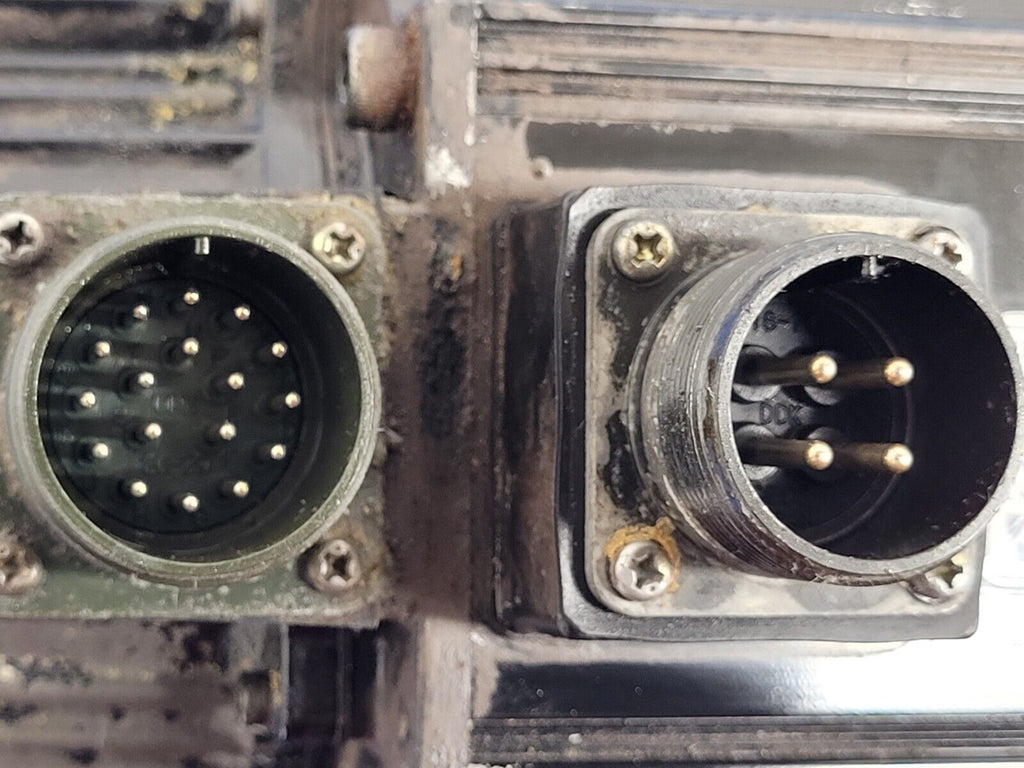 HAAS AC Servo Motor YASKAWA SGMG-09A2AB 2005 VF-2SS Working Pull Unit D