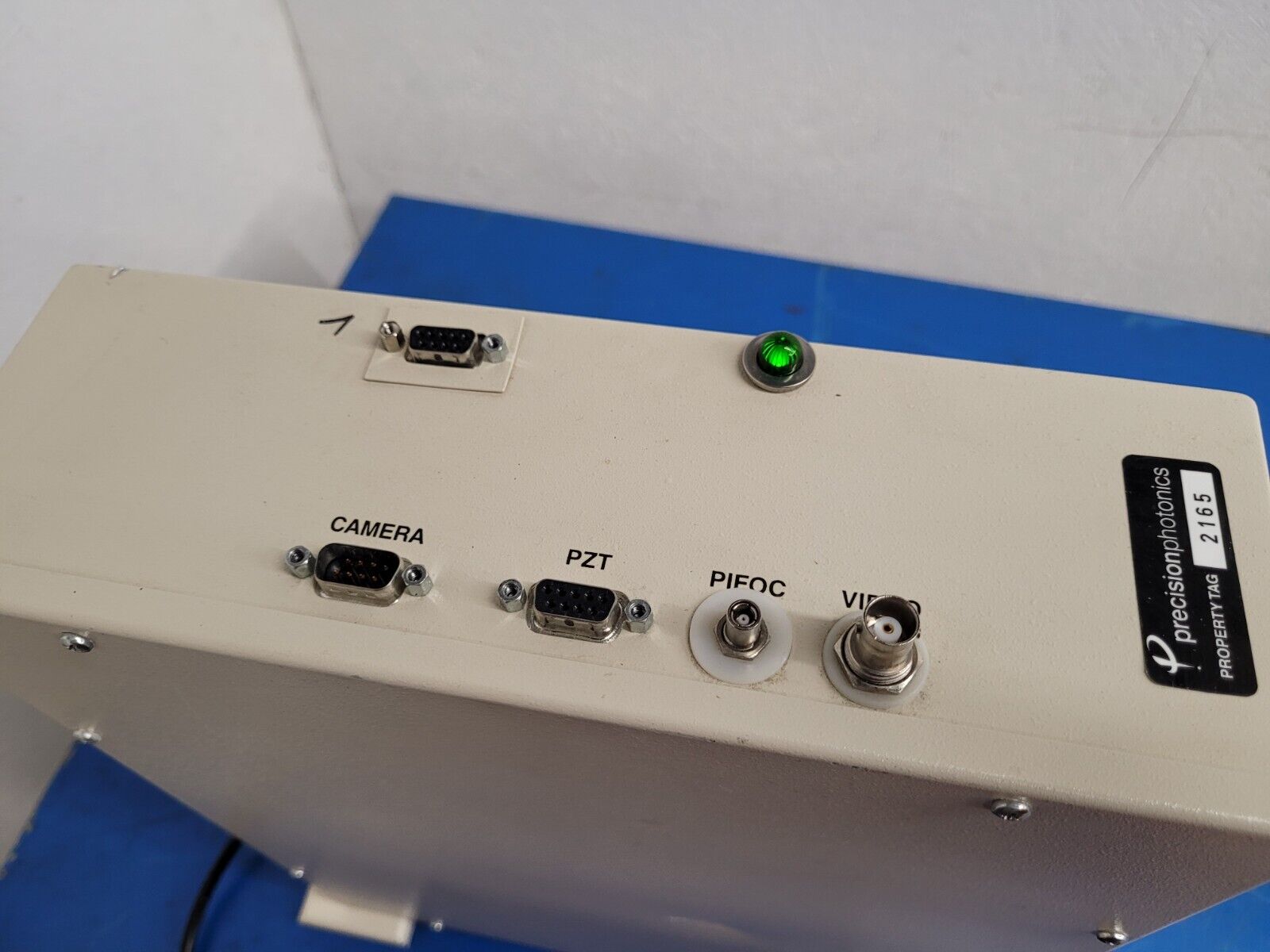 Zygo New View 100 Electronics Enclosure 6300-0112-14 Green Light Powers On.